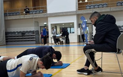 Bateria de testes físicos com estudantes universitários